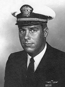Photo of Lieutenant (junior grade) Daniel McCarthy Mann, U.S. Navy (VVMF)
